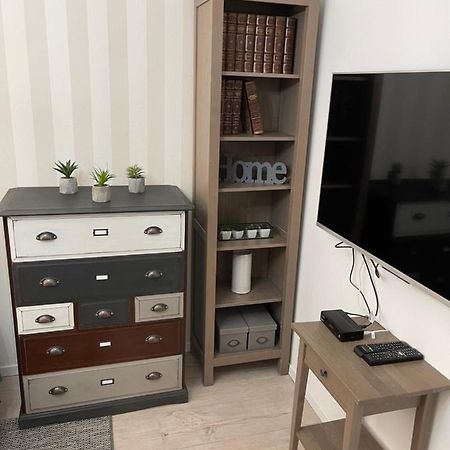 Cosy Apartmant In Hodonin Appartement Buitenkant foto
