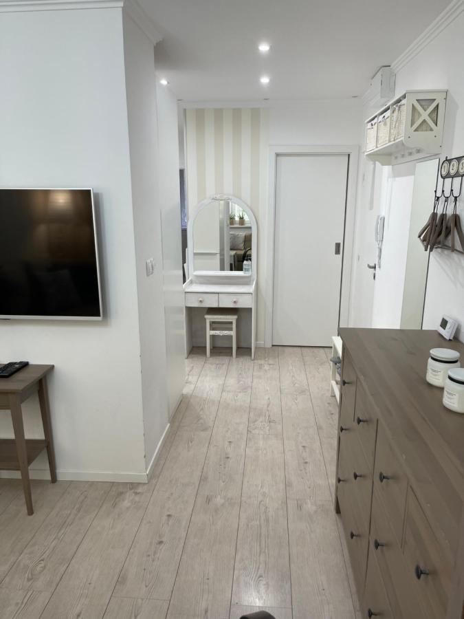 Cosy Apartmant In Hodonin Appartement Buitenkant foto